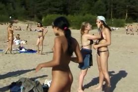 Curvy young nudist lets the sun kiss her body - video 1