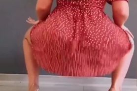 Thick ass yummy white girl Twerking in short dress