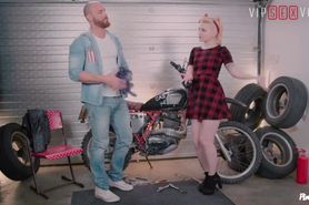 VIPSEXVAULT - Teen Couple Has Passionate SEX In The Garage