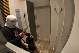 A hidden camera recorded how a bitch was fucked in a fitting room