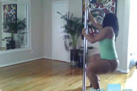 Slow Smooth Twerking and Pole Dancing - video 1