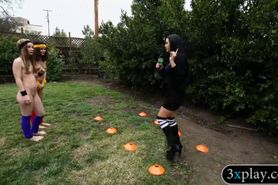 Babes play street games in the backyard to earn money
