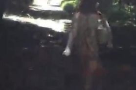 ?????????????????????????Walk naked in the park