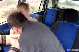 Young hooker has her asshole rammed in the car