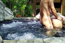 She swallowed my cum after great screw in jacuzzi - Amateur Russian couple