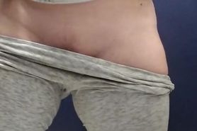 Flexing, Spreading and Masturbating in Yoga Pants in Public Restroom xxMissSwitchxx
