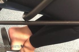 Candid teen feet caught in school *Like for more videos*