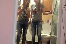 2 Girls Wets Her Jeans And Take Shower