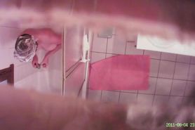 Spying On Hairy Mature In Shower Hidden Cam
