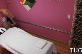 Massage room exposes sex scene - video 6