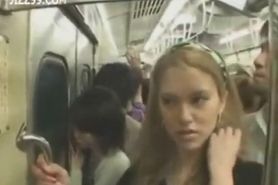 two anthomaniac girls in train gives geek handjob
