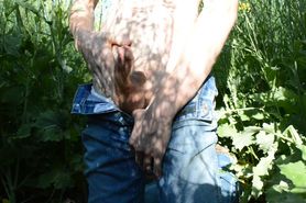Hot White Farmers Son Wanking And Cums Rough In Daddy'S Field Outdoors On Hot Sunny Day!