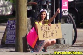 Real hitchhiking amateur pays the free ride with bj