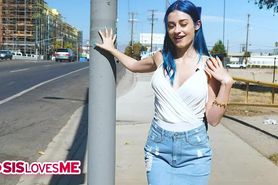Sislovesme Jewelz Blu Tries The No Hands Challenge With Her Big Cock Stepbro