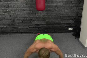 EB-SebastianKristiansen-MuscleFlex