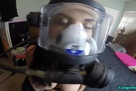 Woman tries scuba gear for the first time