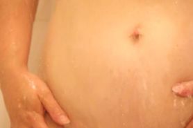 Extremely Sensitive Navel in Shower
