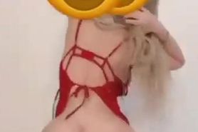 Blonde sitting on a dildo. See more videos from her Onlyfans in exe.io/VANEB