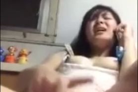 Thai Girl Masturbation Show her Boyfriend.