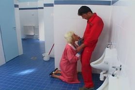 Mature sex in toilet