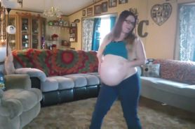 Baby Mama Dance 38.5 Weeks Pregnant