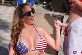 Richelle Ryan Stepmom Dick Down On Independence Day.mp4