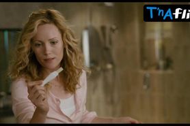 Leslie Mann Sexy Scene  in Knocked Up