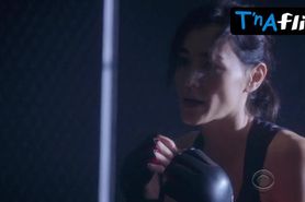 Tristin Mays Sexy Scene  in Macgyver