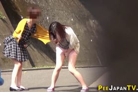 PISS JAPAN TV - Classy asian pees on roof