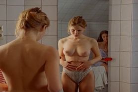 Theresa Scholze nude - Alexandra Maria Lara sexy - Mensch Pia - s01e07 - 1996