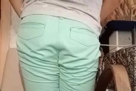Teen shows legs and shows ass/femboy/sissy boy/food fetish/daddy