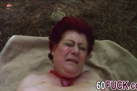Kinky mature bitch want her pussy stuffed outdoors