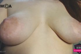 Big natural tits and big ass camgirl dildoing on webcam