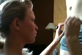 Amateur Slavish woman gives a blowjob while receiving phone calls