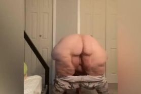 Super sexy bbw Devious stripping and twerking that massive ass