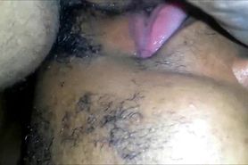 Chocolate pussy with hair gets oral