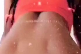 Toronto Shorty Lazania Shows and Play Wit Her Pussy