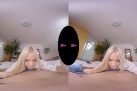 18Vr Blonde Teen Girl Nikki Hill Knows She Is Your Anal Queen