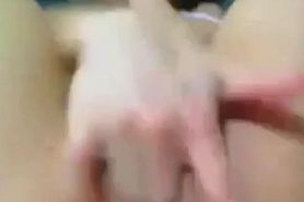 girl finger her creampie pussy