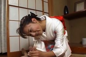 Japanese geisha rubbing cock