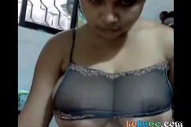 young indian shows her huge tits in webcam - video 1