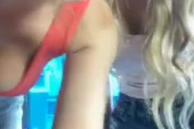 Who are these girls? Periscope