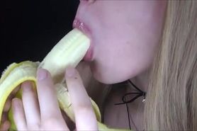 Peas and Pies Sucking Banana ASMR Video
