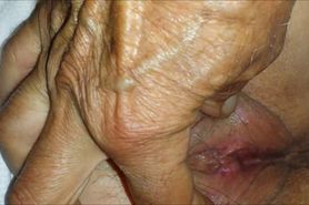 Granny pussy being teased closeup