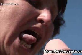 Horny MILF gets her hairy muf fucked part2