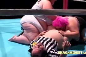 Fat Chicks Give This Midget A Blowjob