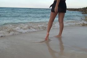 Karlie Caribbean Beach Footjob