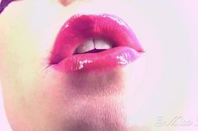 Glossy Lips hypno