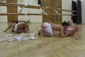 Lesbian Ballerina's