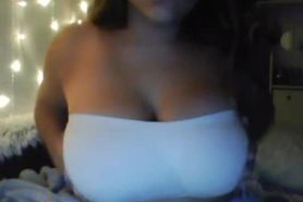 Huge boobs on young Omegle girl